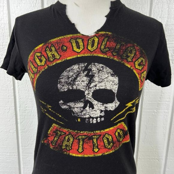 High Voltage Tatoo T-shirt Top Kat Von D Grunge Goth Short Sleeve Women Small - Picture 2 of 4